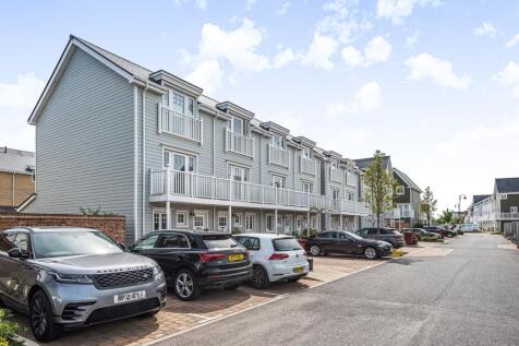 Green Park Village, Berkshire, RG2