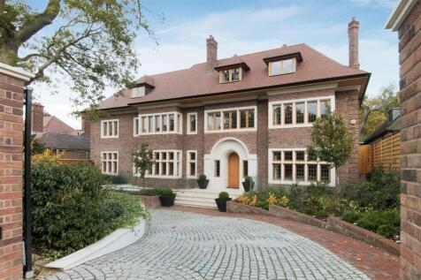 COURTENAY AVENUE, KENWOOD, N6