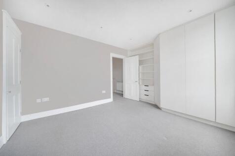 Walcot Square, 
Kennington, SE11