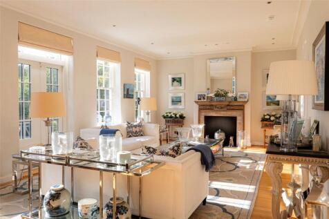 Chelsea Square, Chelsea, London, SW3