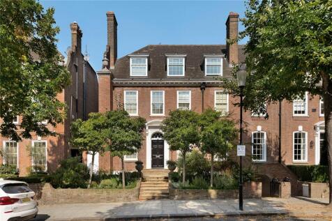 Ilchester Place, London, W14