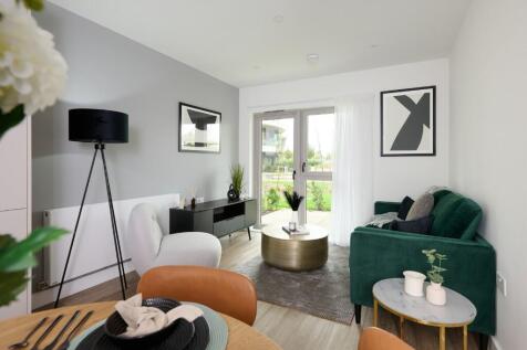 Green Park Village & Bankside Gardens,
50 Flagstaff Road,
Reading,
RG2 6BU