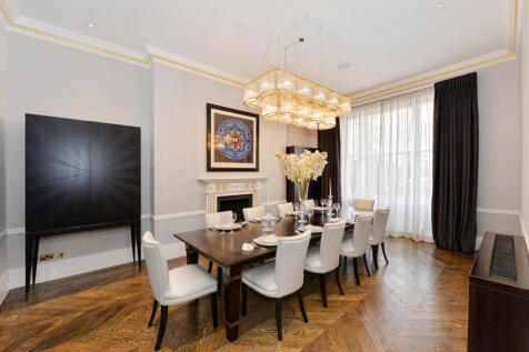 Chester Square, Belgravia, London, SW1W