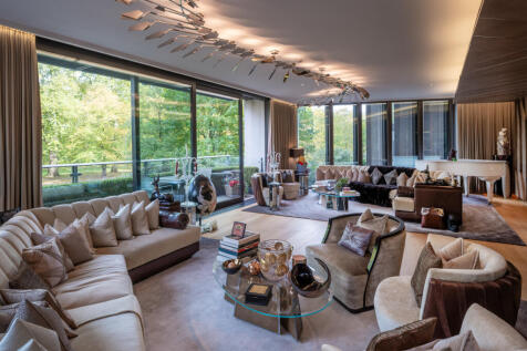 One Hyde Park, Knightsbridge, London, SW1X, United Kingdom