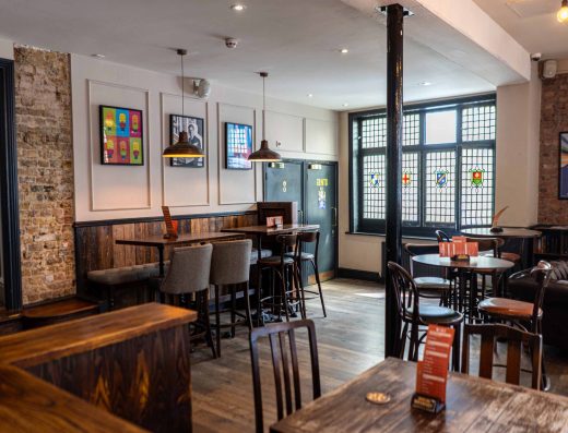 The Crown, Battersea (PUBLOVE)