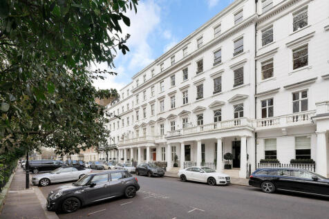 Lowndes Square, London, SW1X