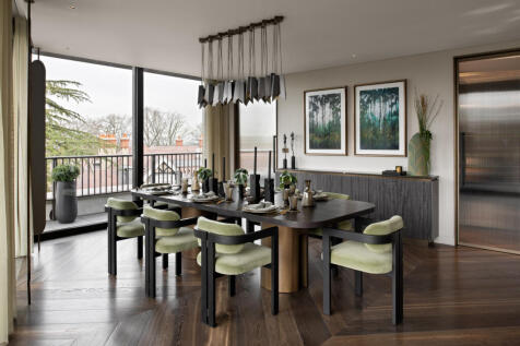 The Bishops Avenue, London, N2